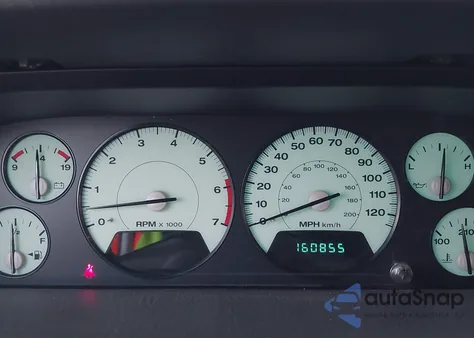 2004 Jeep Grand Cherokee Limited z USA, uszkodzony, nr VIN 1J8GW58N74C234157